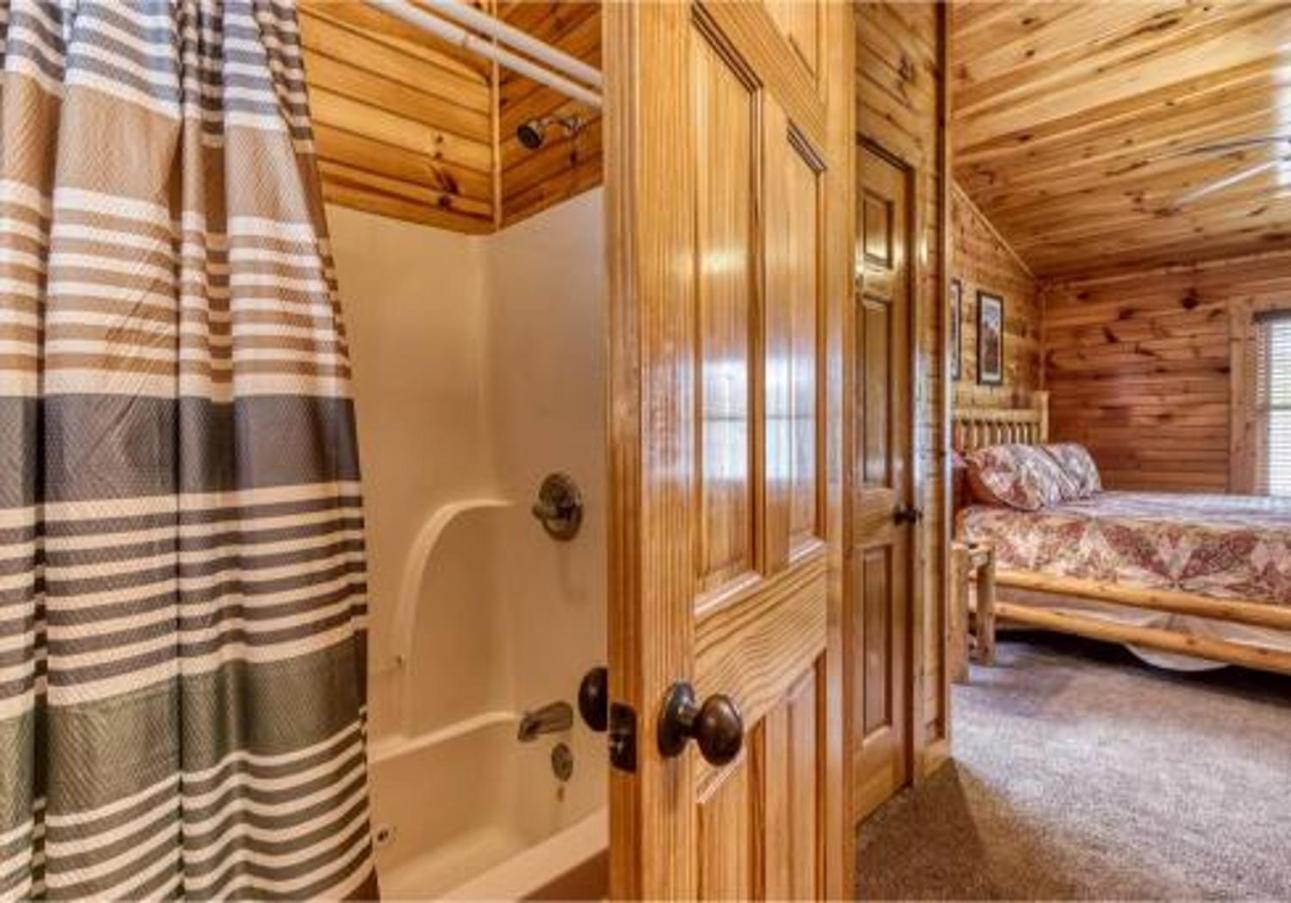 Dreams Come True With This Luxury Cabin! Gatlinburg Exterior photo